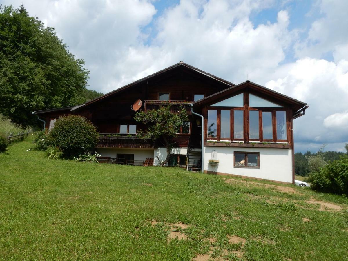 Villa Urlaub Im Blockhaus Diex Esterno foto